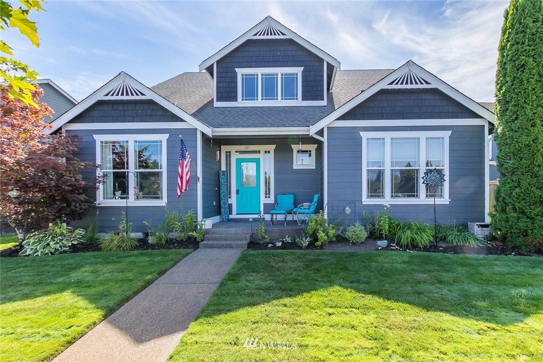 205 Cardinal Street - Photo 1