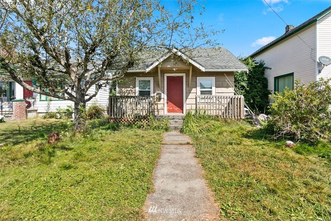 326 Jameson Street - Photo 1