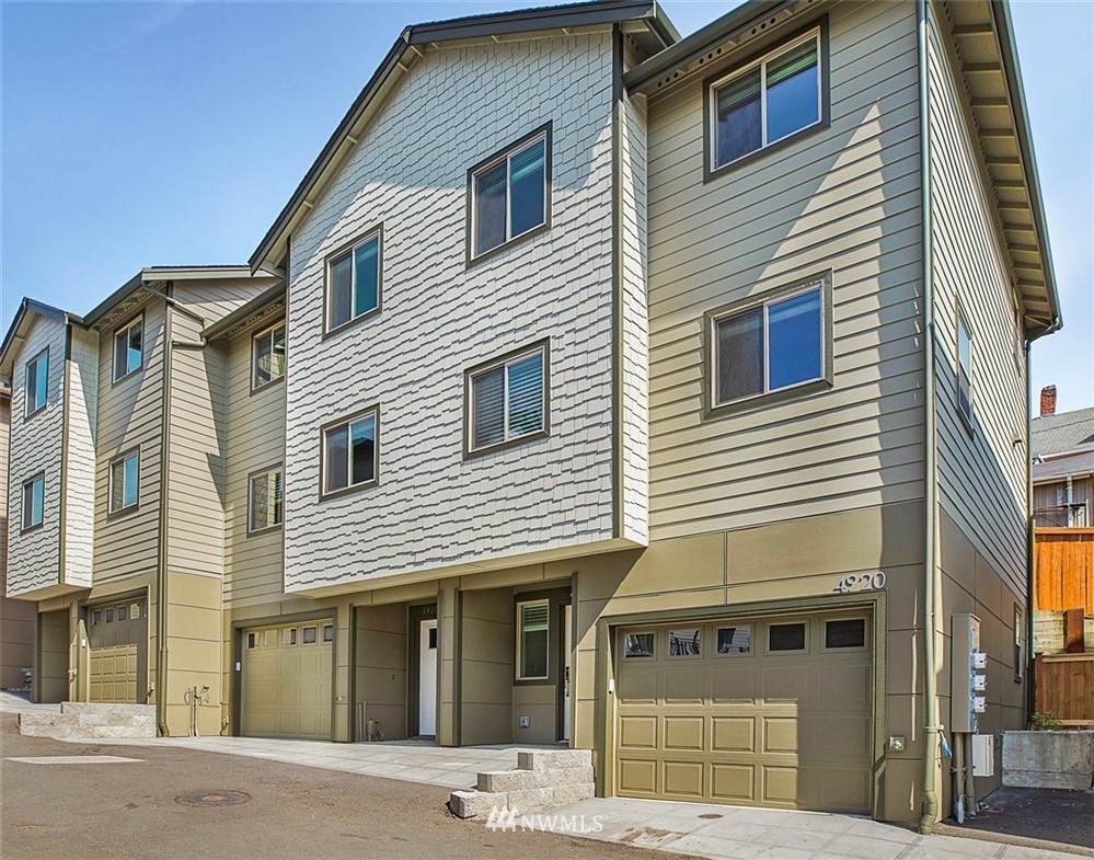 4920 Willow Street - Photo 1