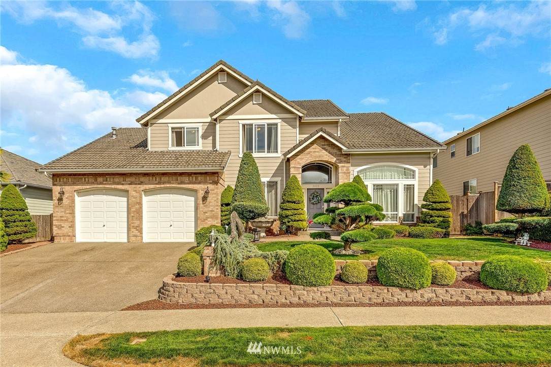 3923 Broadmoor Drive - Photo 1