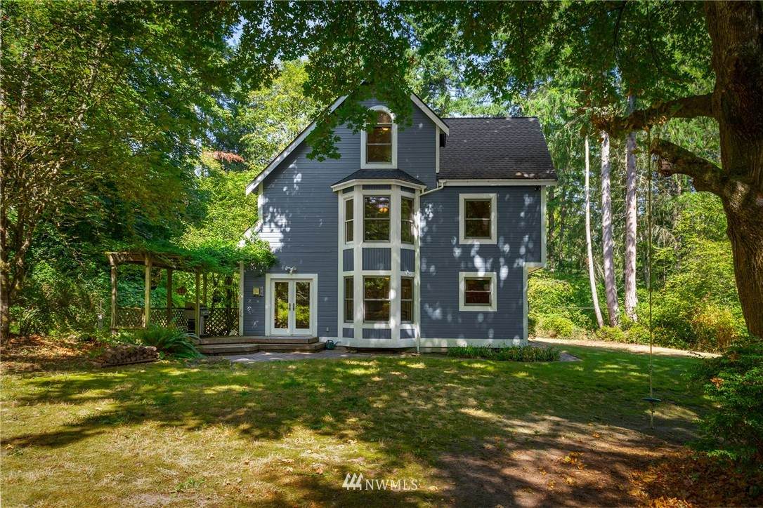 1001 Kamus Drive - Photo 1