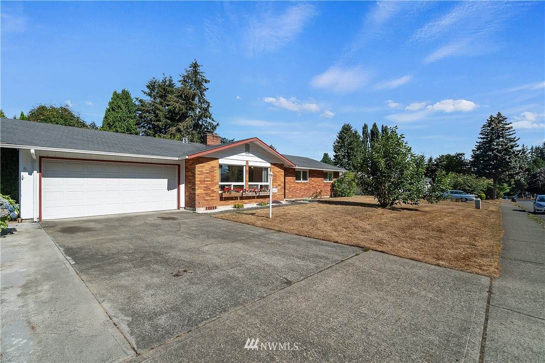 619 Enterprise Drive - Photo 1