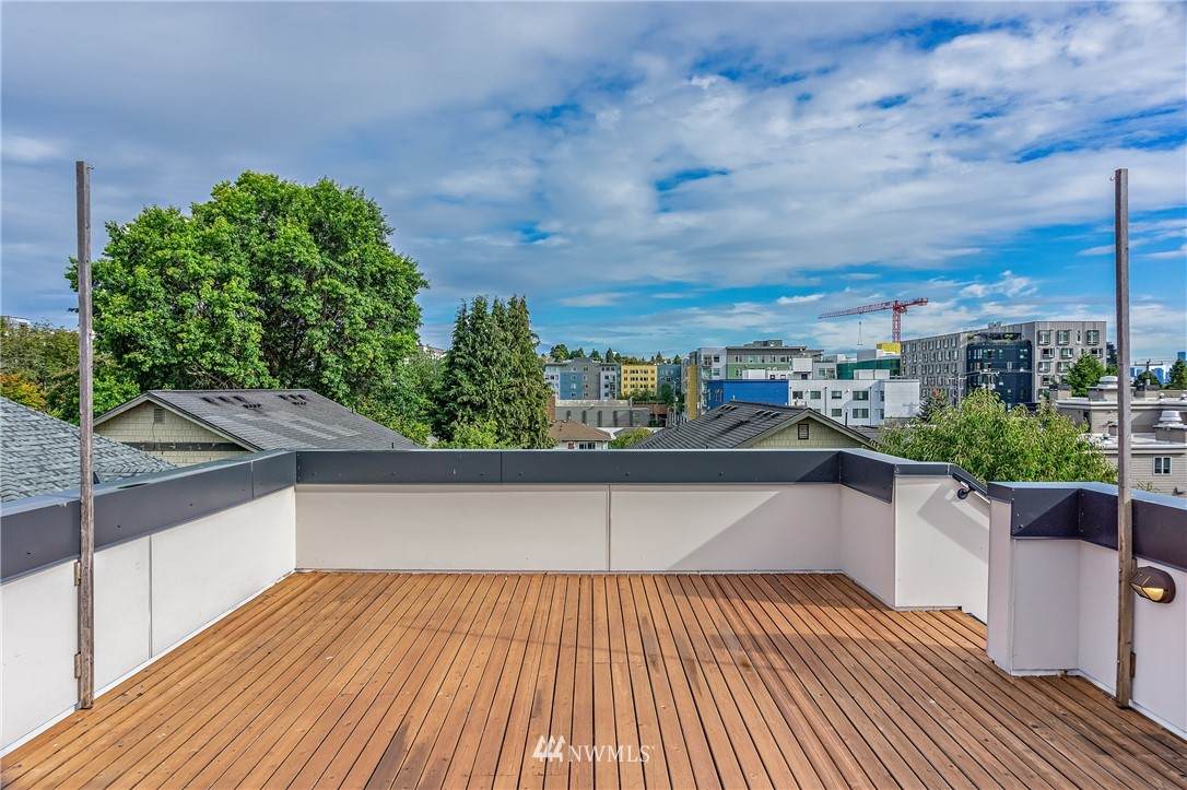 4852 40th Avenue - Photo 1