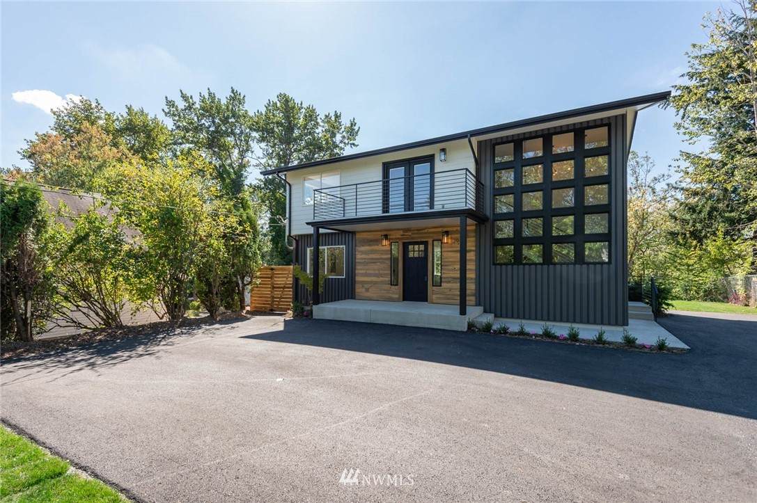 2914 Madison Street - Photo 1