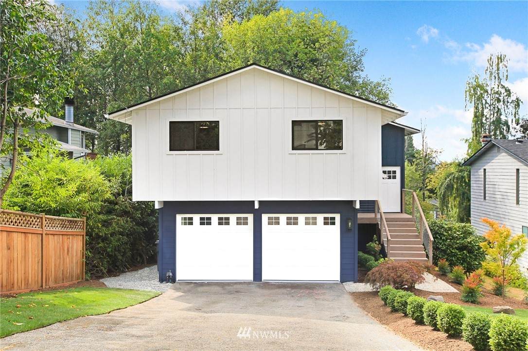 1835 2nd Street - Photo 1
