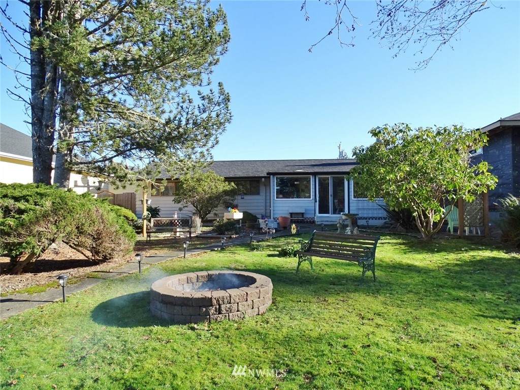 473 Bass Avenue - Photo 1
