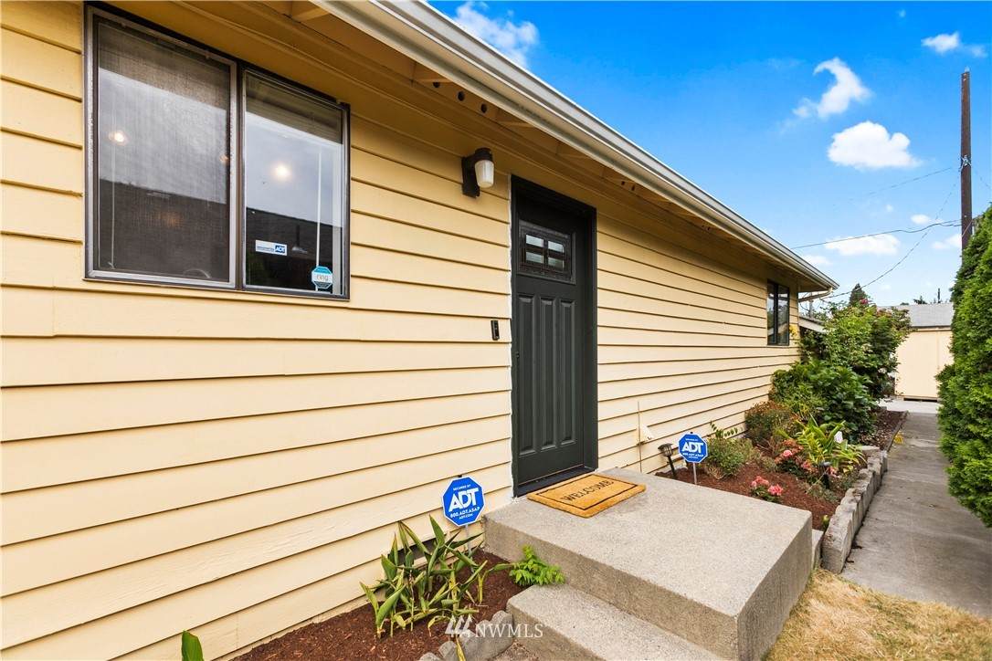 8852 18th Avenue - Photo 1