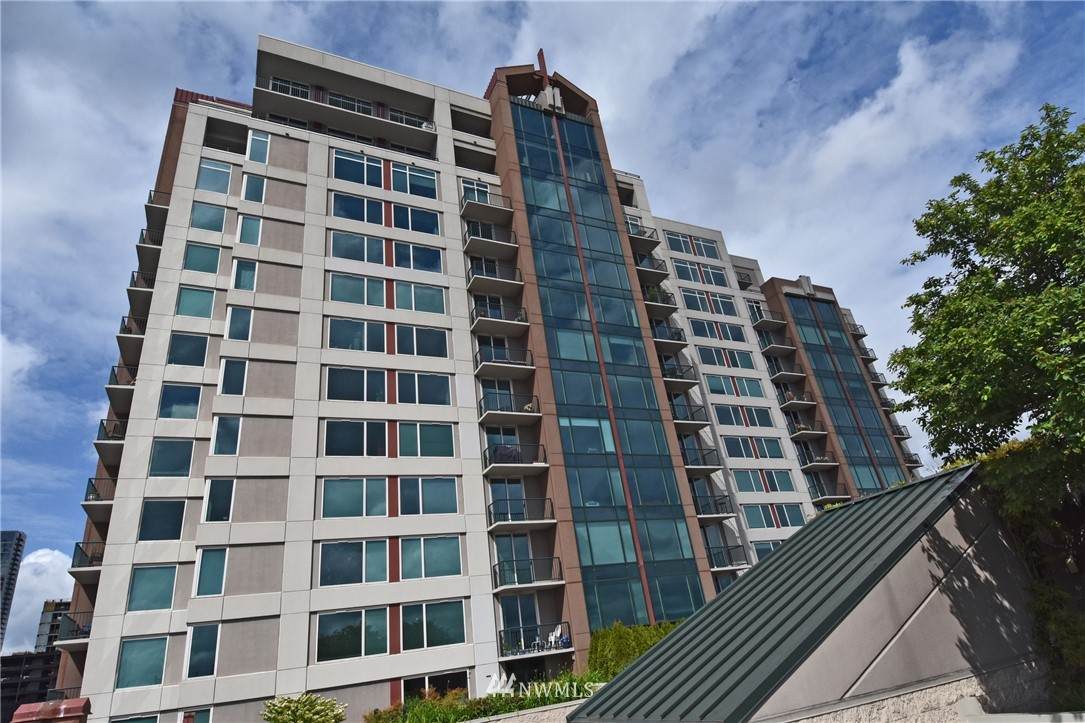 177 107th Avenue - Photo 1