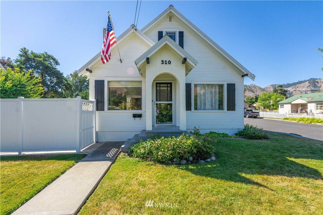 310 Angier Avenue - Photo 1