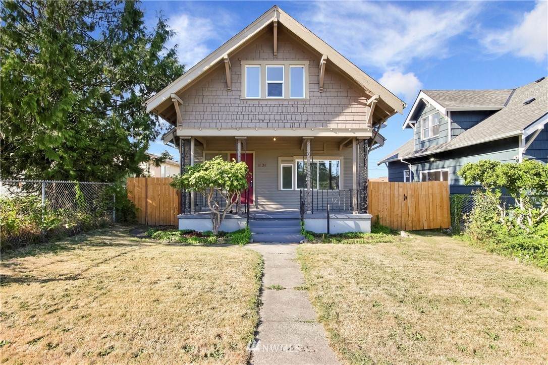1435 31st Street - Photo 1