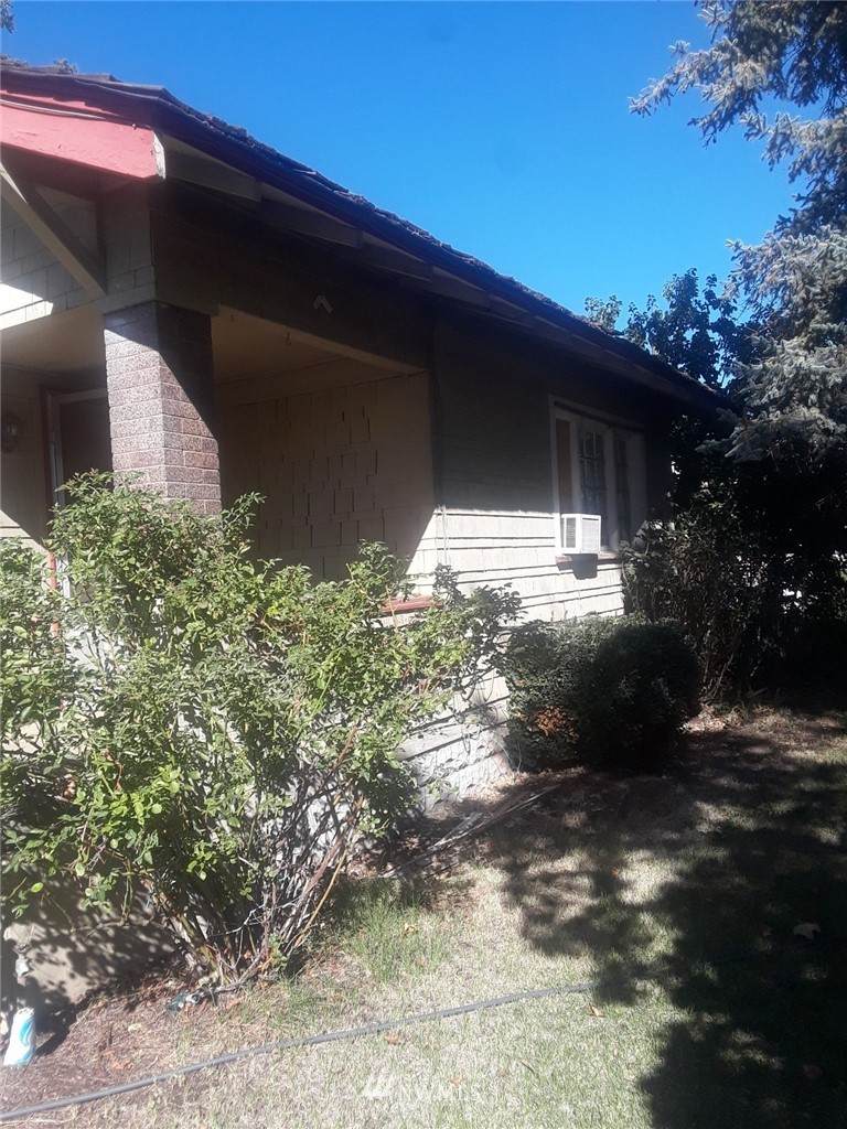 617 Cornell Avenue - Photo 1