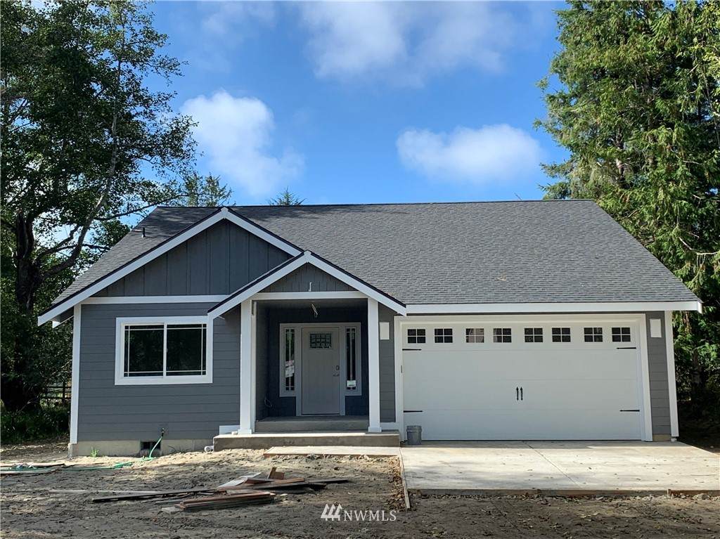 953 Falls Of Clyde Loop - Photo 1