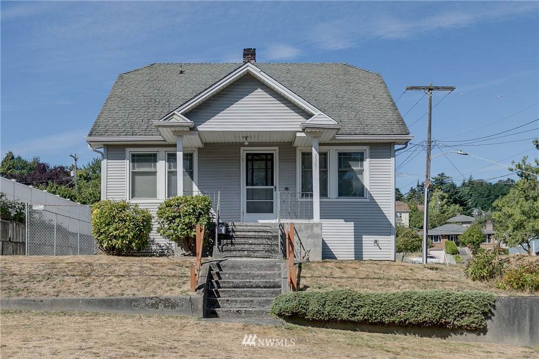 2301 22nd Avenue - Photo 1