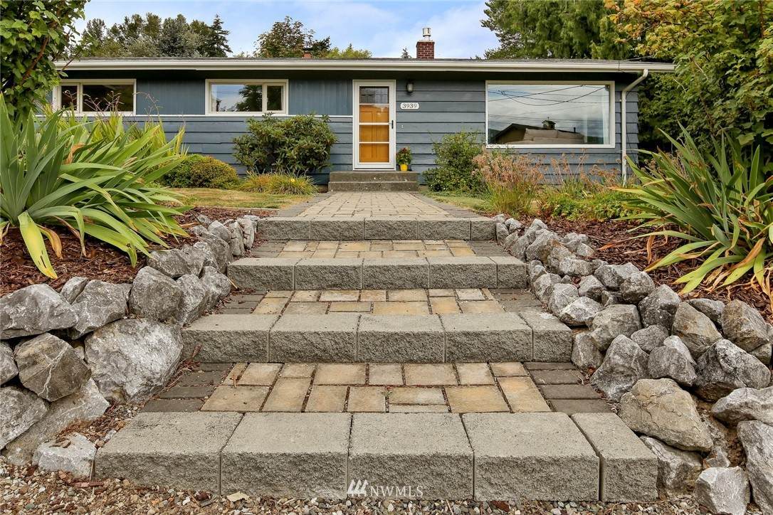 3939 Connecticut Street - Photo 1