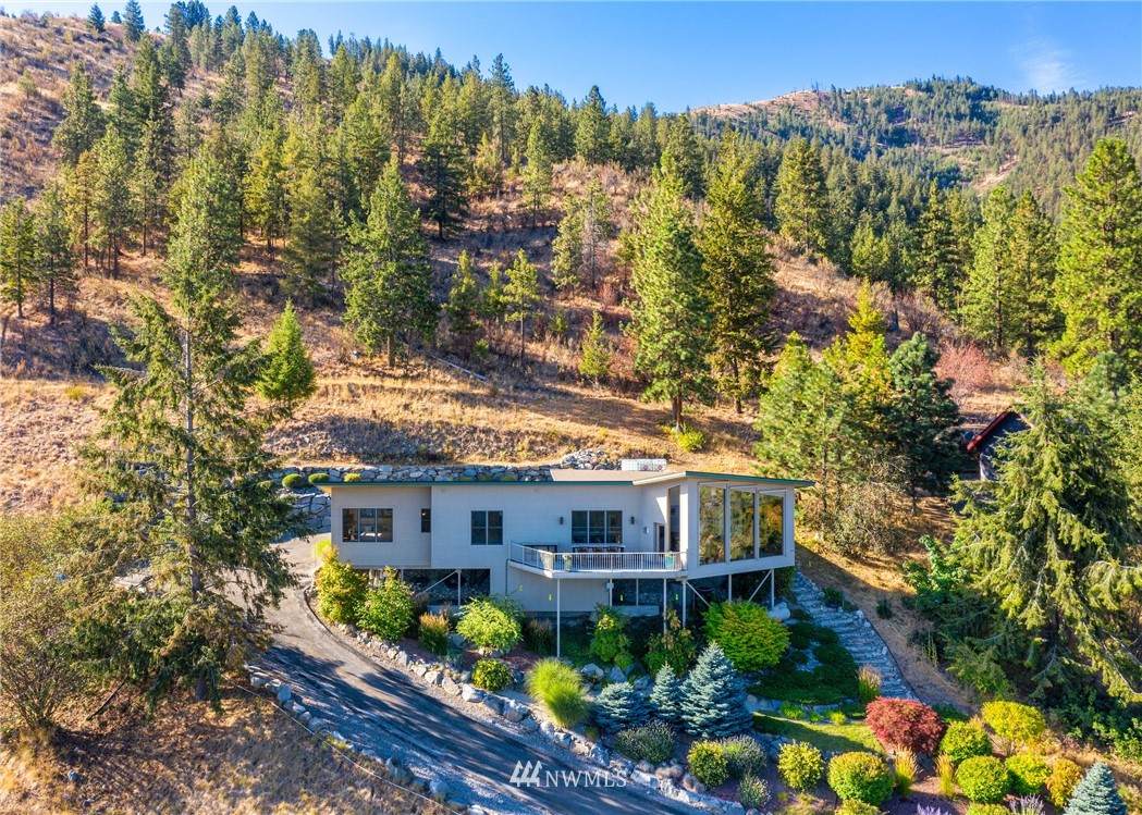 4335 Sunnybank Drive - Photo 1
