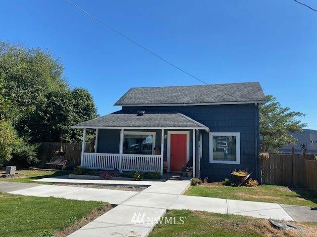 528 2nd Avenue - Photo 1
