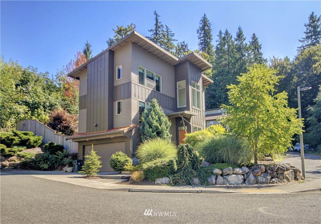 1210 Birch Street - Photo 1
