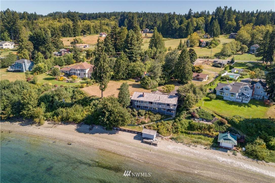 606 Lofall Road - Photo 1