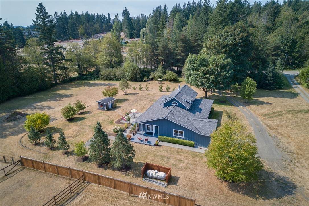 19252 Noll Road - Photo 1