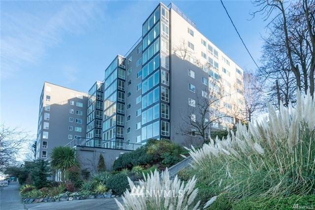 308 Republican Street - Photo 1