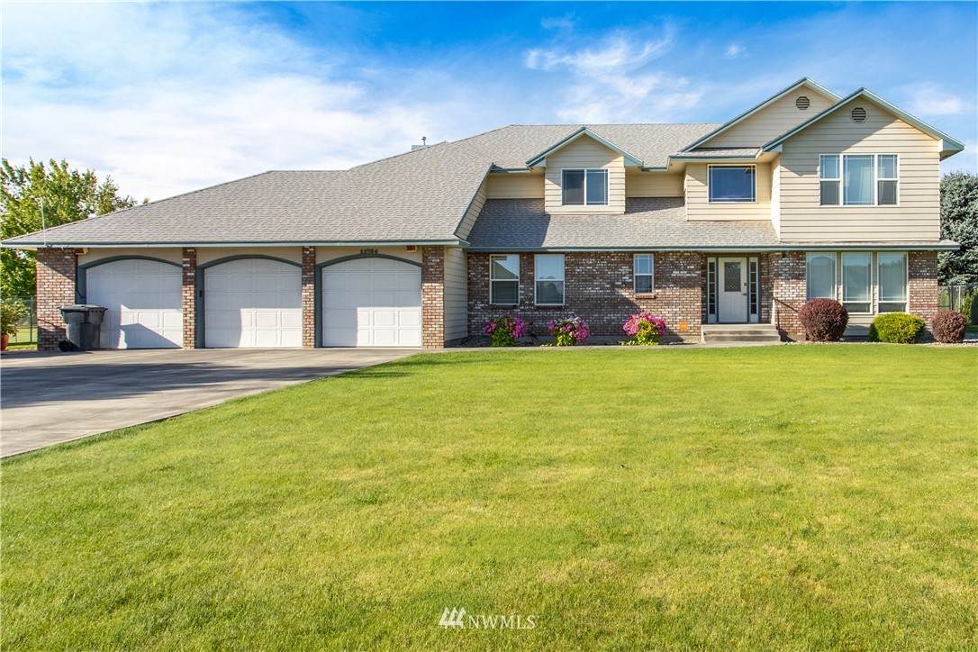 11754 Chris Drive - Photo 1