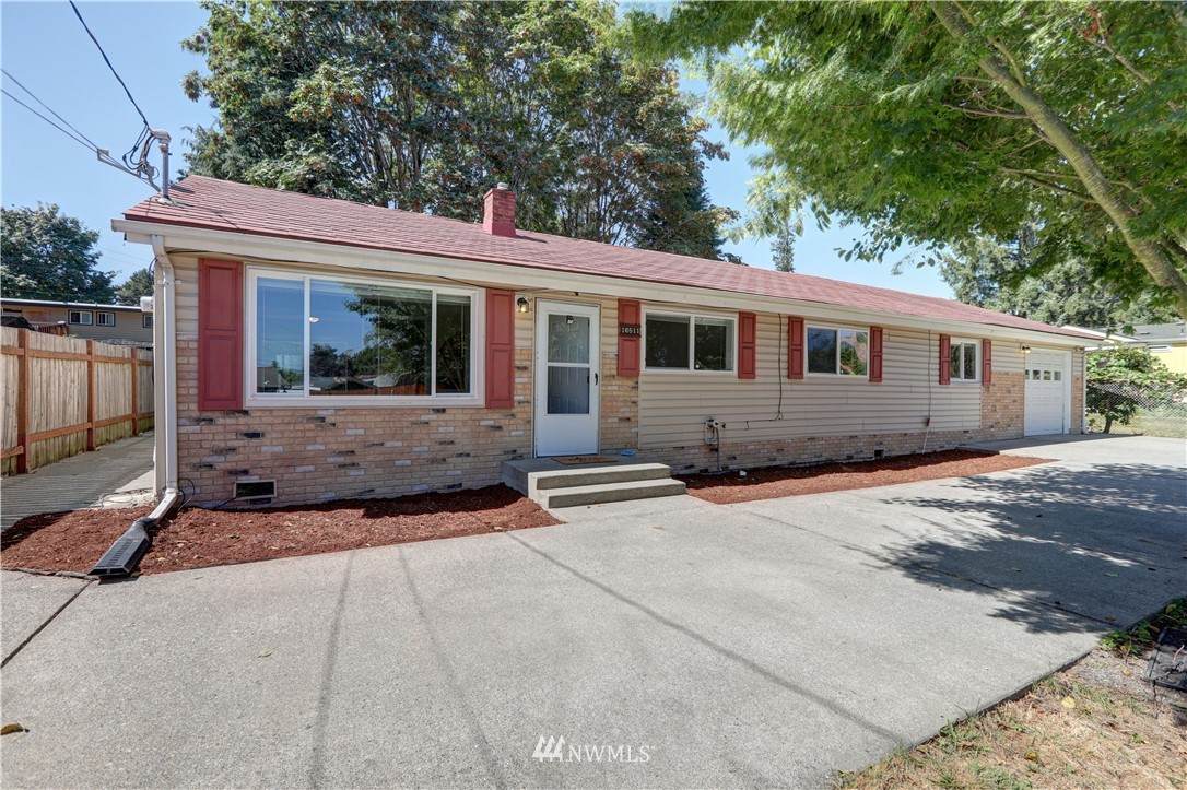 16511 116th Avenue - Photo 1