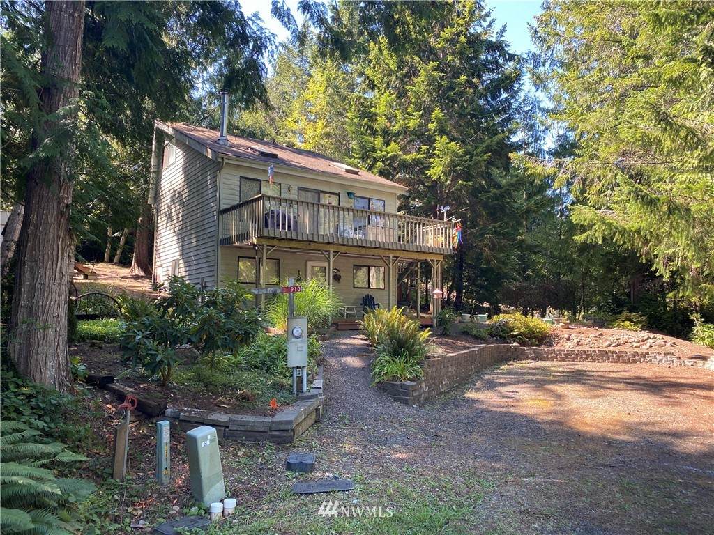 910 Rhododendron Lane - Photo 1