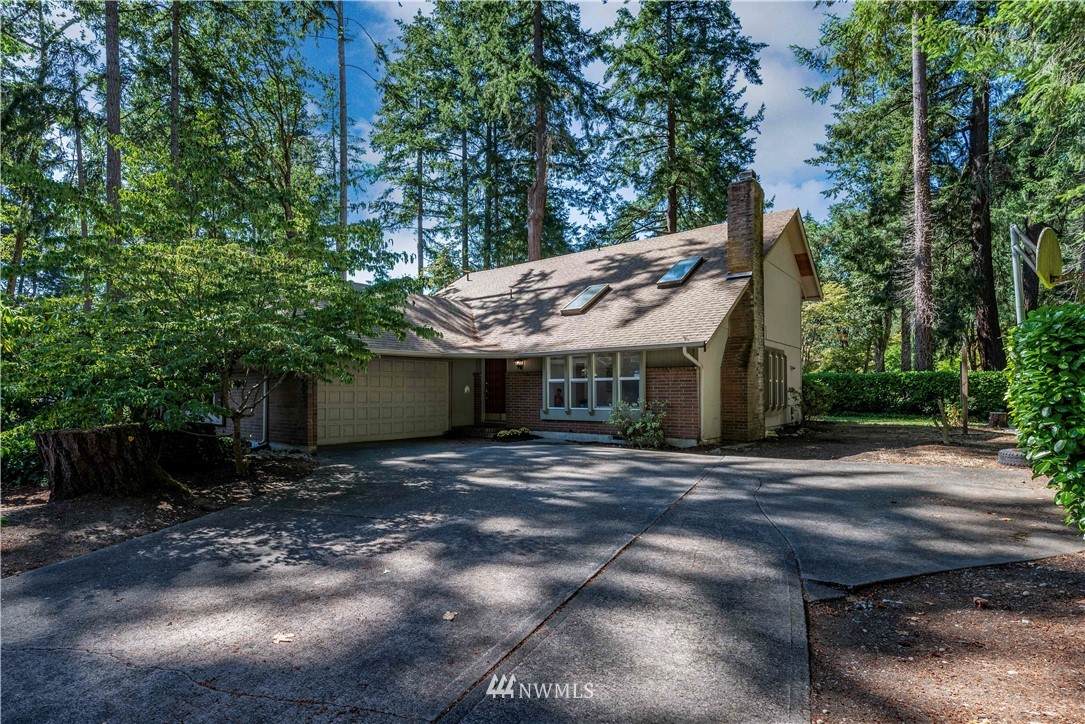 6314 89th Ave - Photo 1
