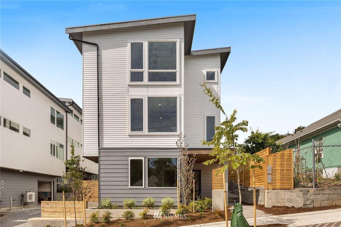 4816 Holly Street - Photo 1