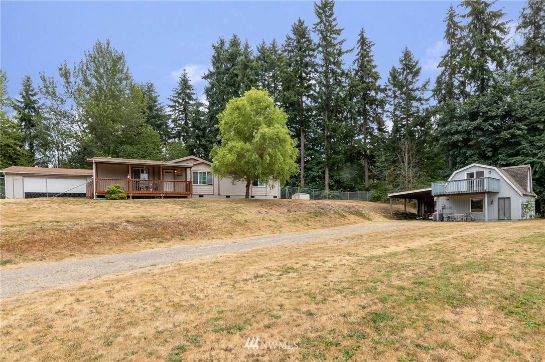 5704 92nd Street Ct - Photo 1