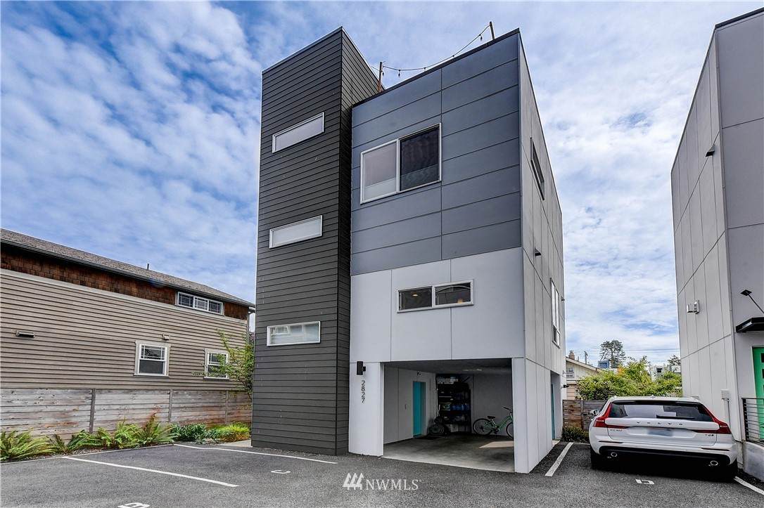 2827 Adams Street - Photo 1