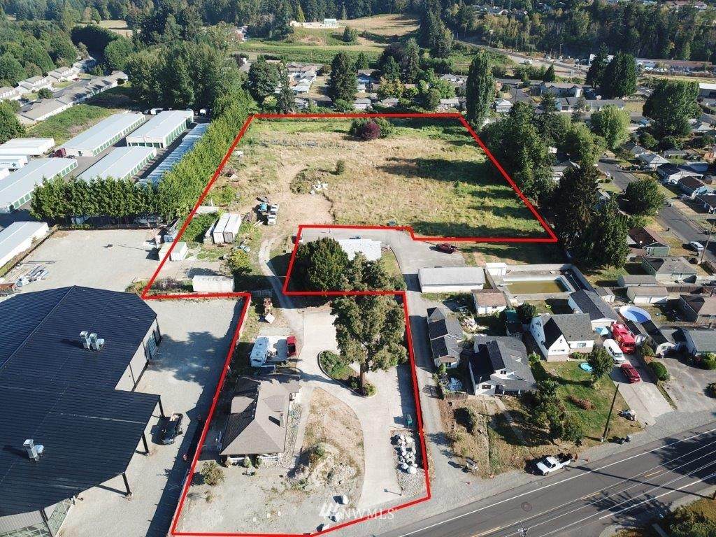 10821 Valley Avenue - Photo 1