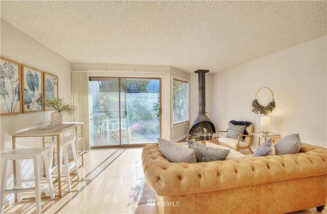 1850 Grant Avenue - Photo 1