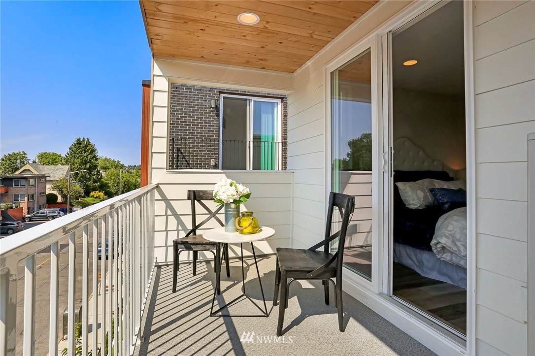 5210 Brooklyn Avenue - Photo 1