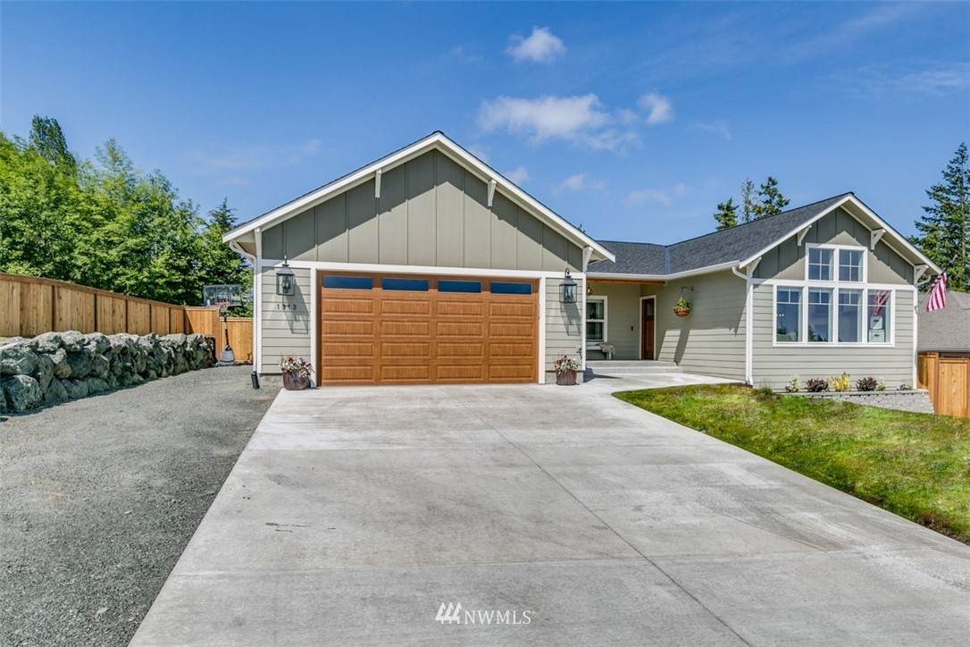 205 Juniper Lane - Photo 1