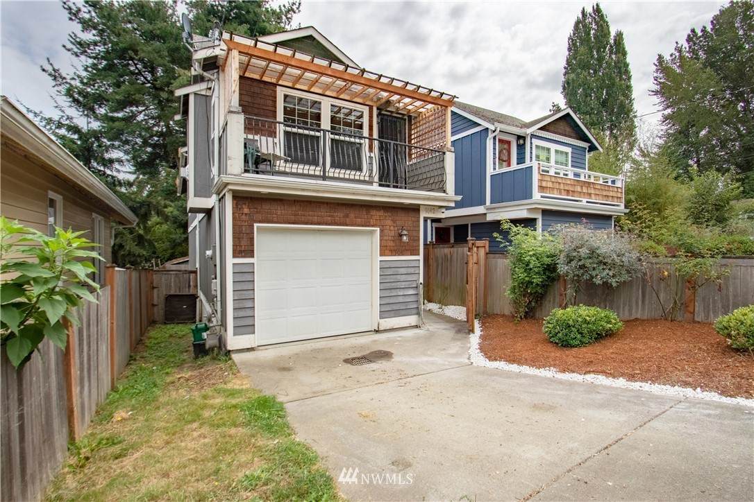 9042 3rd Avenue - Photo 1
