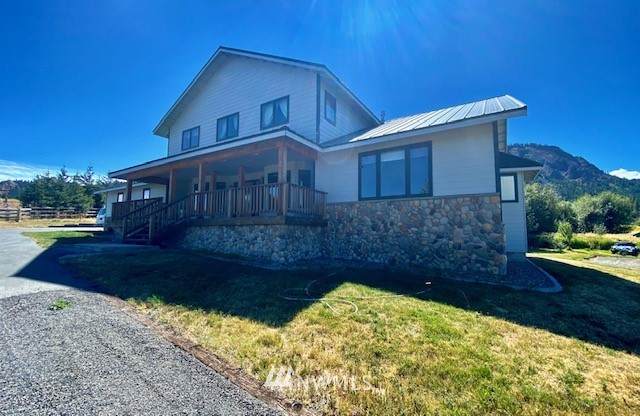 2120 Upper Peoh Point Road - Photo 1