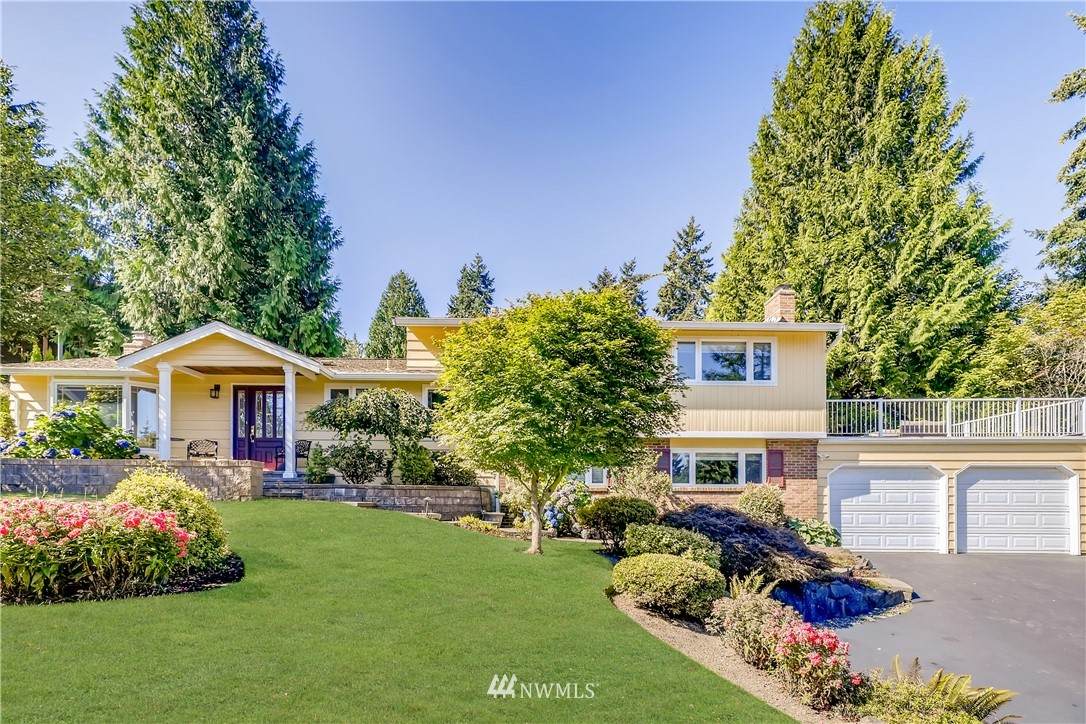 15609 43rd Street - Photo 1
