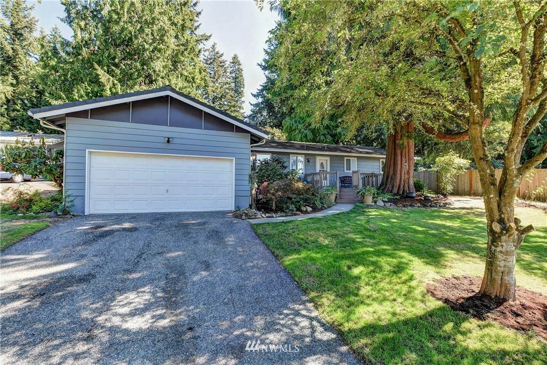 3527 95th Drive - Photo 1