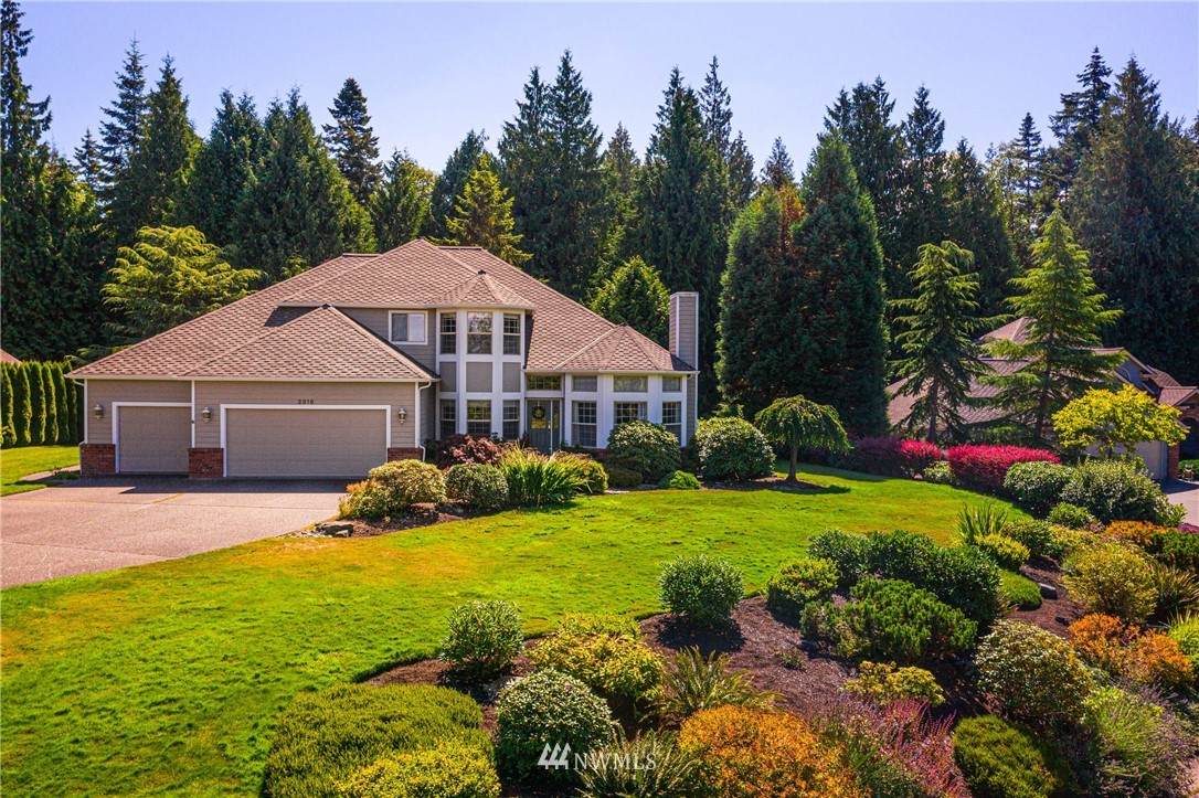 2319 Hickory Drive - Photo 1
