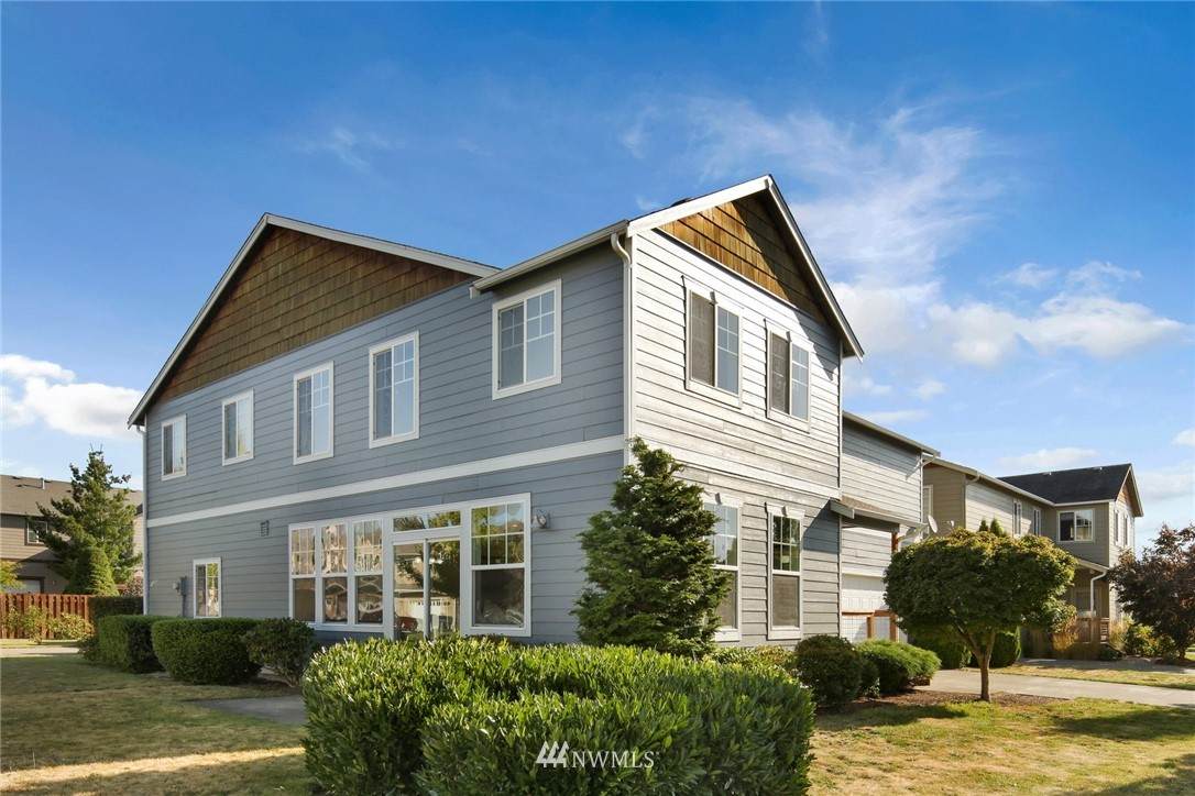 1220 Spruce Circle - Photo 1