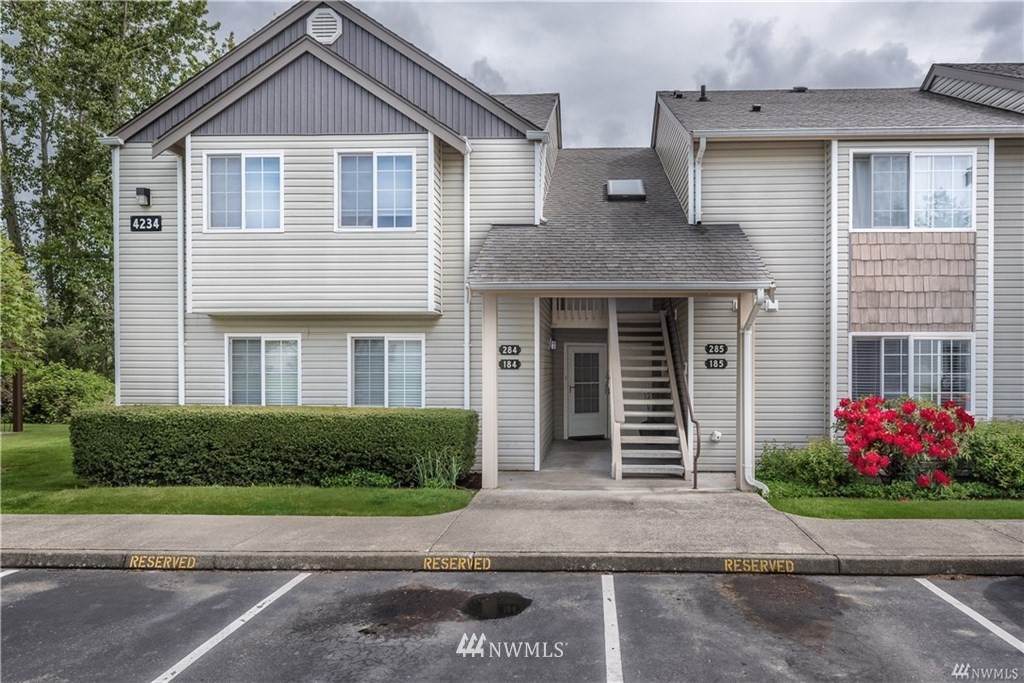 4234 Wintergreen Circle - Photo 1