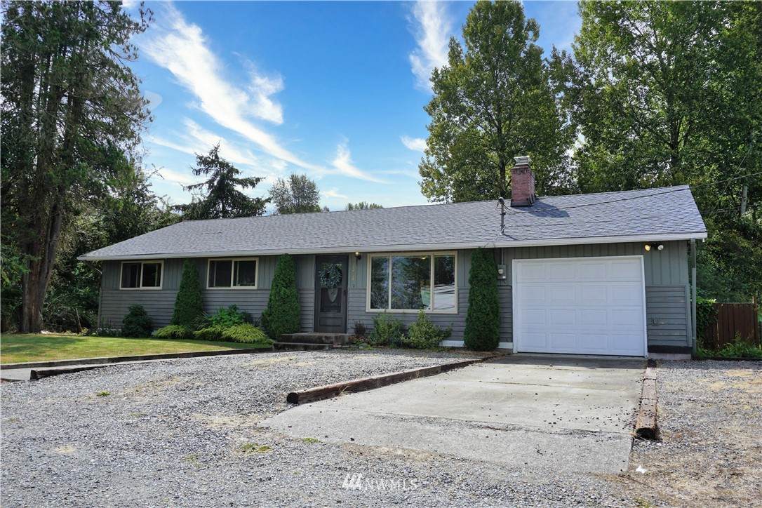 2526 12th Avenue - Photo 1