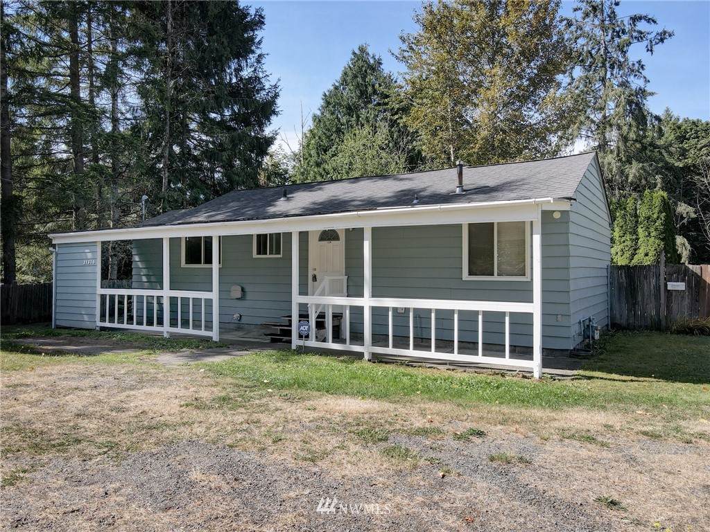 21510 8th Place - Photo 1