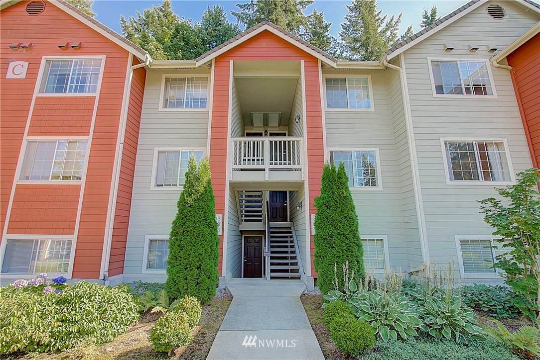 15433 Country Club Drive - Photo 1