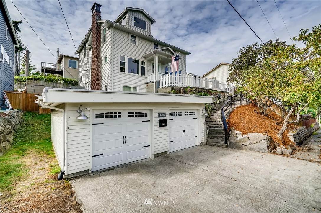 11409 87th Avenue - Photo 1