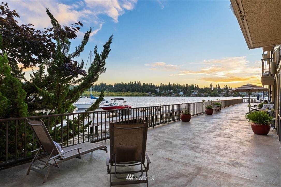 4561 Lake Washington Boulevard - Photo 1