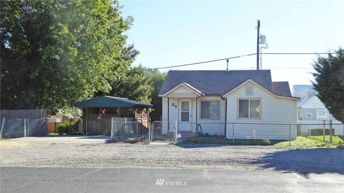 29 Stevens Avenue - Photo 1