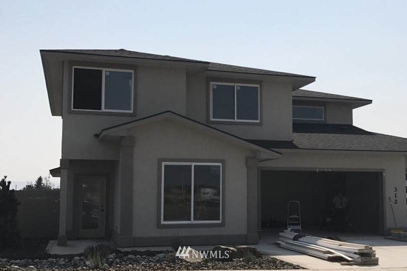 2900 Yale Court - Photo 1