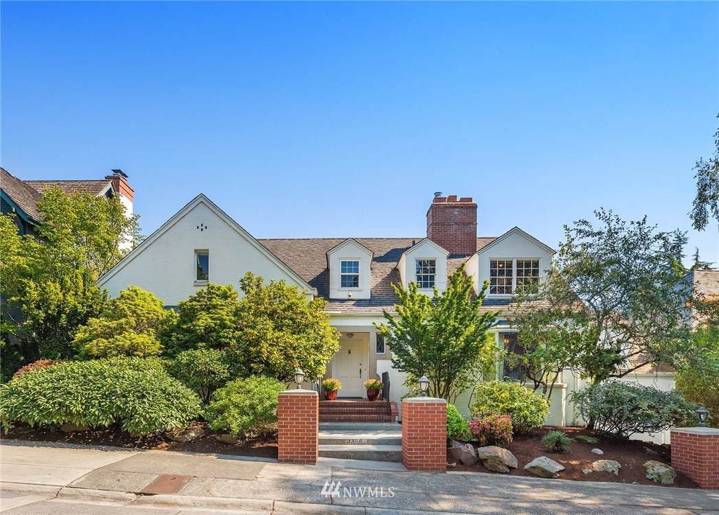 3354 Laurelhurst Drive - Photo 1